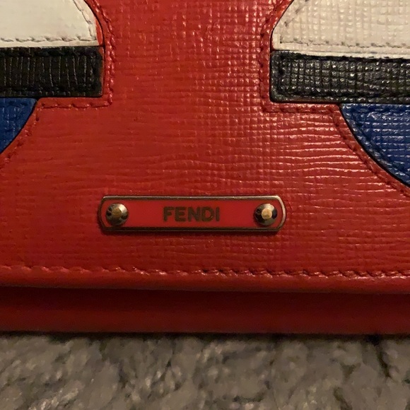 FENDI Wallet - Picture 2 of 16